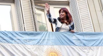 Cristina consigue el visto bueno para su departamento de Constitución