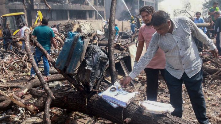 Milagro: apareció un sobreviviente de la tragedia aérea en India