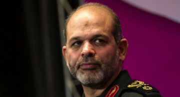 Es buscado por la AMIA y fue nombrado jefe de la Guardia iraní