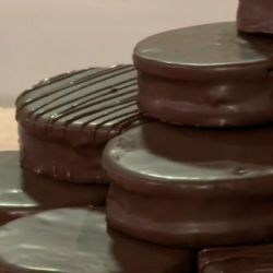 Esta es la tradicional receta de los alfajores marplatenses