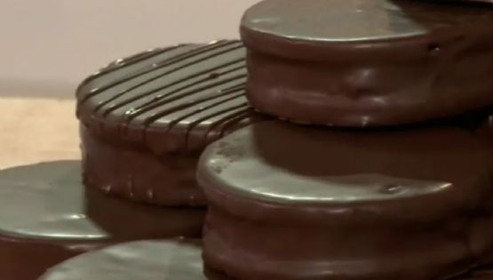 Esta es la tradicional receta de los alfajores marplatenses
