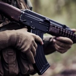Flexibilizan la regulación de armas semiautomáticas