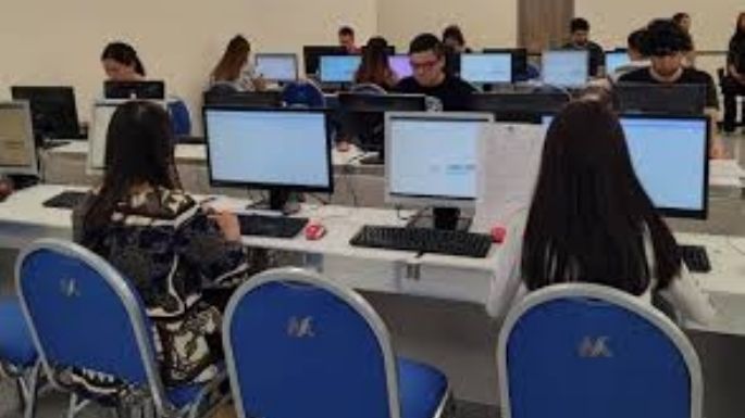 El Ministerio Público ofrece empleo por un millón de pesos
