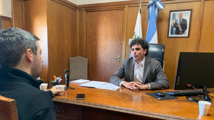 "La idea es que un privado opere el tren de cercanía"