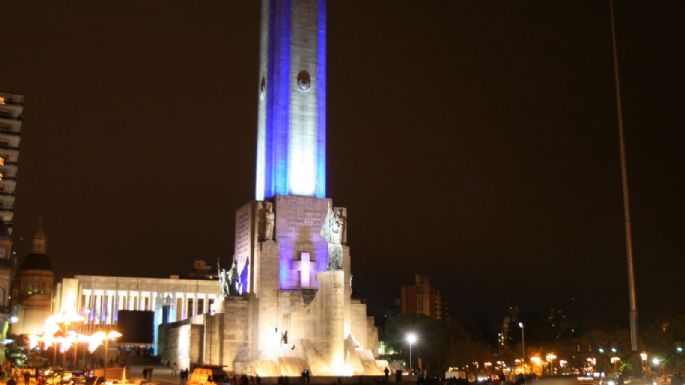 Milei no irá a Rosario y hará su propio acto por el Día de la Bandera