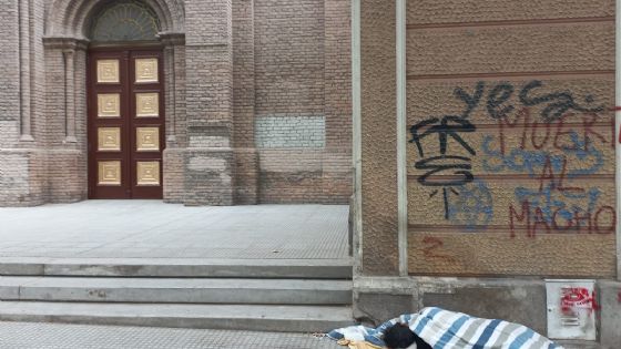 Iglesias, municipios y legisladores unidos por la crisis de la calle en Mendoza