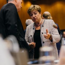 El FMI llega a Argentina para la primera revisión del nuevo programa