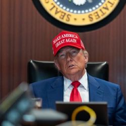 Donald Trump reveló que Irán le avisó del ataque