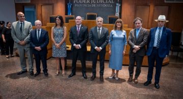 Jornada de negociaciones para elegir presidente la Corte