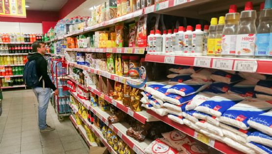 Fuerte caída de la confianza del consumidor