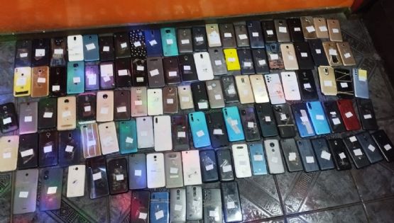 Secuestraron casi 700 celulares en un operativo policial