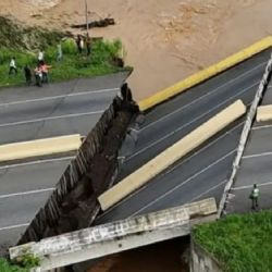 Fuertes lluvias dejan más de 8.000 familias aisladas en Venezuela