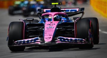 Colapinto quedó 19 en una carrera liderada por Piastri