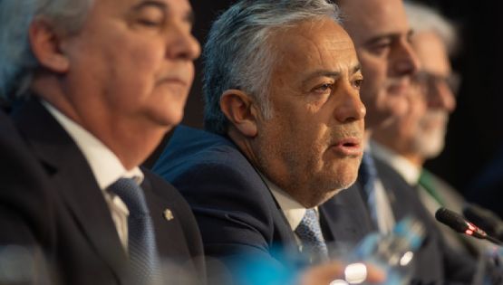 Cornejo continúa abajo en el ránking de gobernadores