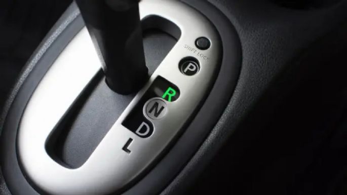 Qué es el significado de la letra L en la caja automática