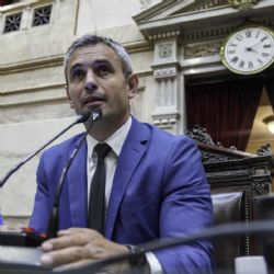 La oposición busca aprobar los proyectos de los gobernadores sobre impuestos