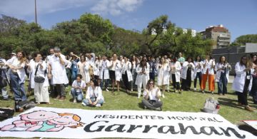 La oposición tiene los votos para rechazar el veto al Garrahan