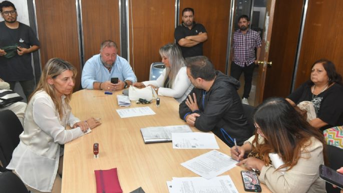 Paritarias: El Gobierno retoma las reuniones con gremios