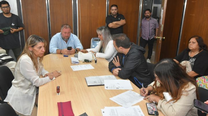 Paritarias: El Gobierno retoma las reuniones con gremios