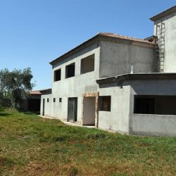 Extinción de dominio: remataron la casa de Luis Lobos