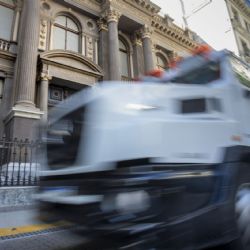 Bancos anuncian un beneficio para transferencias de dólares desde el exterior
