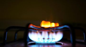 La guerra en Medio Oriente complica la importación de gas para el invierno