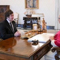 Milei se reunió con Leon XIV y confirmó que visitará Argentina