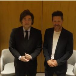 El presidente se reunió con un exjugador de la selección