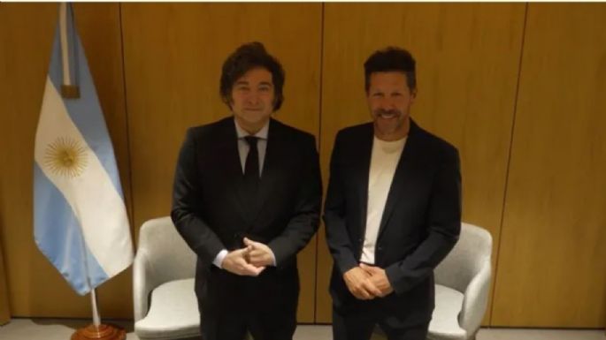 El presidente se reunió con un exjugador de la selección
