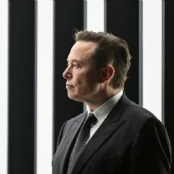 Musk sube la apuesta y amenaza a congresistas