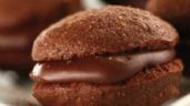 Foto ilustrativa de la nota titulada: Imperdibles alfajores de maicena y chocolate