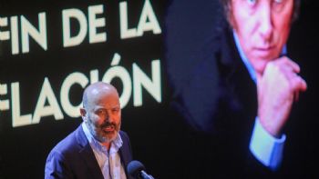 Para Sturzenegger, el Riesgo País de Milei es de “80 puntos”
