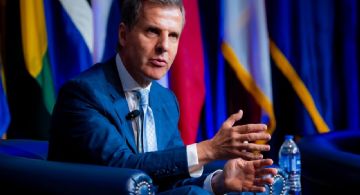 Redrado apoyó la política económica del Gobierno, pero pidió bajar impuestos