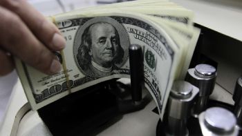 El dólar llegó a $1515 en la previa a las elecciones 2025