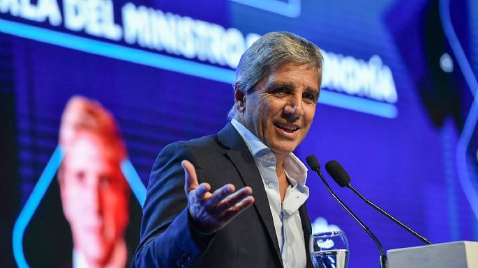 Caputo cruzó a los bancos con una fuerte advertencia