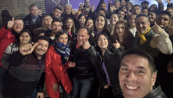 Mientras Cornejo negocia con Milei, La Libertad Avanza abre sedes en Mendoza