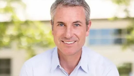 Quién es Andy Byron, el CEO captado infraganti en un recital