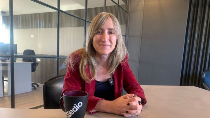 "La imagen de Cornejo está en declive y está desesperado por acordar con Milei"