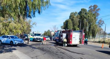 Tuvo una baja de presión mientras manejaba y chocó de frente con otro auto 