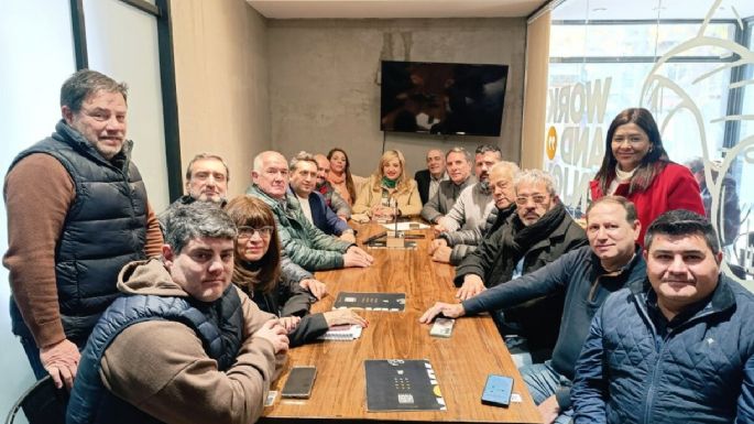 Sin el PRO ni el PD, reflotan La Unión Mendocina