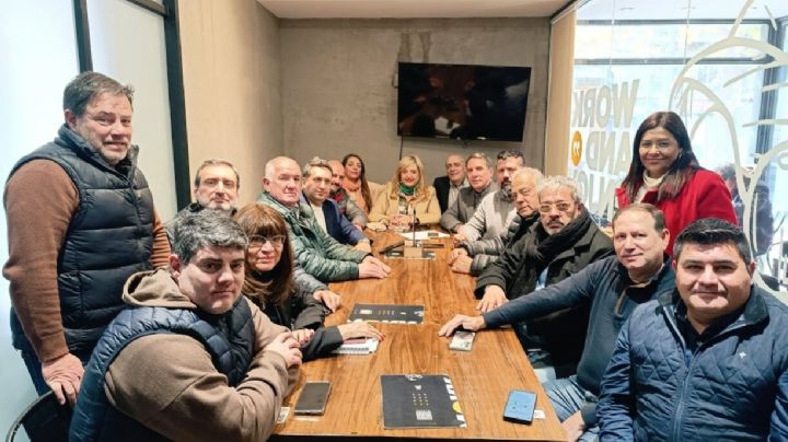 Sin el PRO ni el PD, reflotan La Unión Mendocina