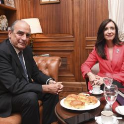 Francos le exige "solidaridad" a Villarruel
