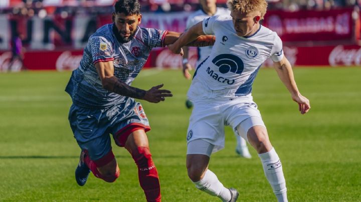 Independiente goleó 3 a 0 a Barracas