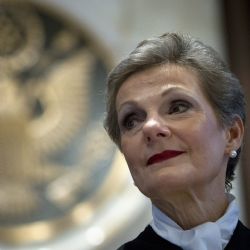 Semana clave para que Argentina evite entregar acciones de YPF