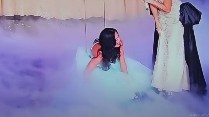 Una participante de Miss Universo tuvo un accidente en vivo y suspendieron el concurso 