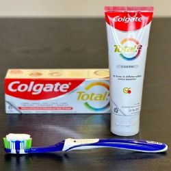 Argentina prohibió la venta de una popular pasta de dientes