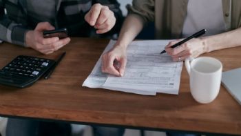 En promedio, los argentinos pueden llegar a pagar hasta 46 impuestos por año