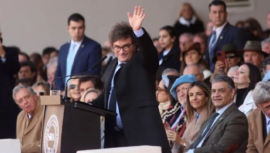 Milei firmó los vetos de jubilaciones y discapacidad
