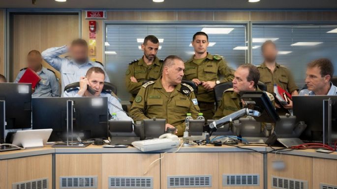 A pesar de las críticas, Israel dice que busca una victoria "total"