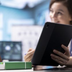 Impulsan una reforma educativa que incluye la IA 